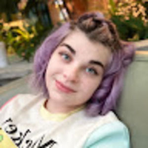 Meet your Posher, Julina